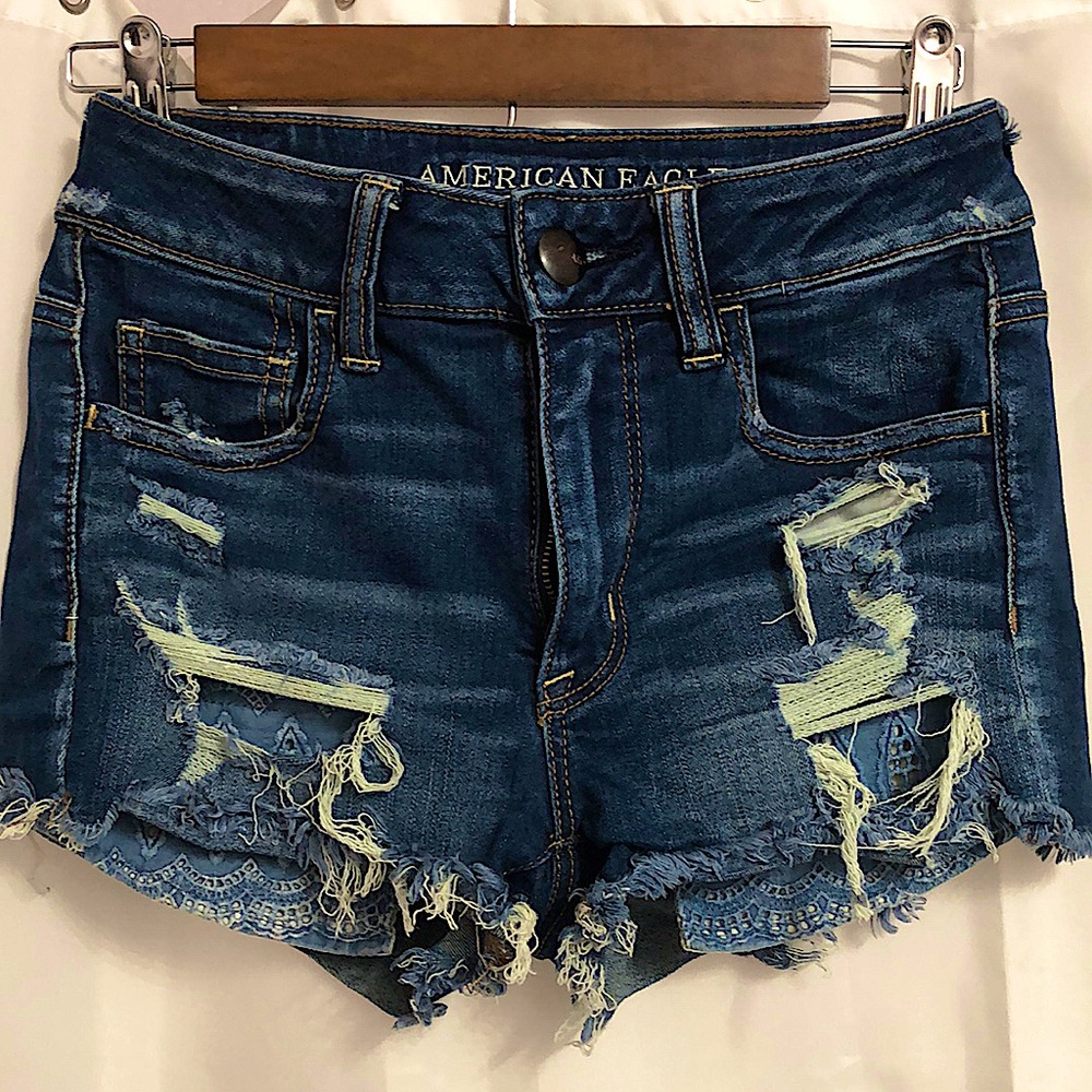 American Eagle Super Stretch Jean Shorts size 4